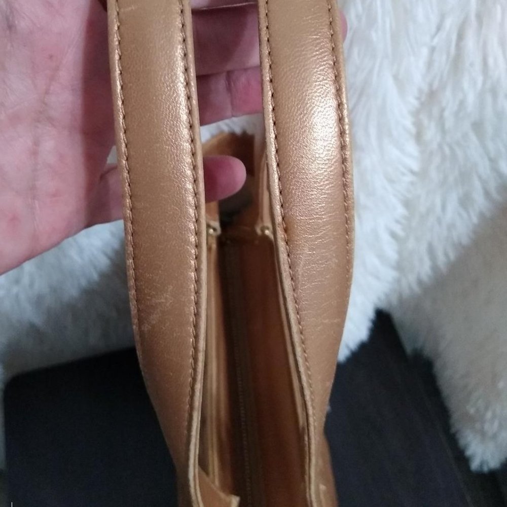 CHANEL Gold Chocolate Bar Tote Bag - Picture 7 of 13